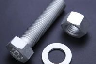 外六角螺栓的強度高嗎?適用于哪些領域?