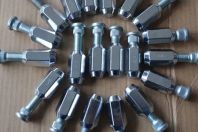 汽車螺栓的工作原理、特點和使用方法